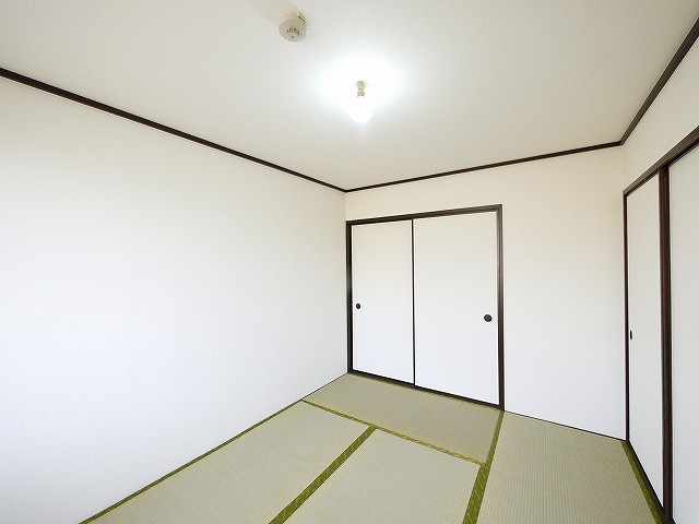 乙木ハイツAの和室|和室があると落ち着いた雰囲気になりますね