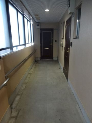 【その他共用部分】 | 信栄須田ビル | 信栄須田ビル　共用廊下