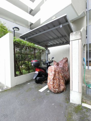 【その他共用部分】 | クレッセント東京リプライム | バイク置場