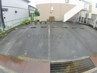 【駐車場】