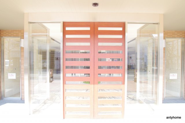 エステムコート梅田　天神橋リバーフロント　仲介手数料無料のエントランス