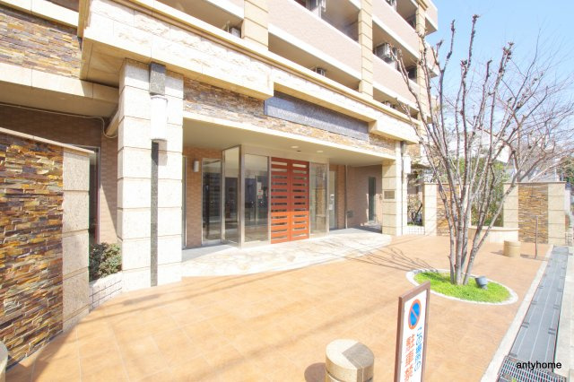 エステムコート梅田　天神橋リバーフロント　仲介手数料無料のエントランス