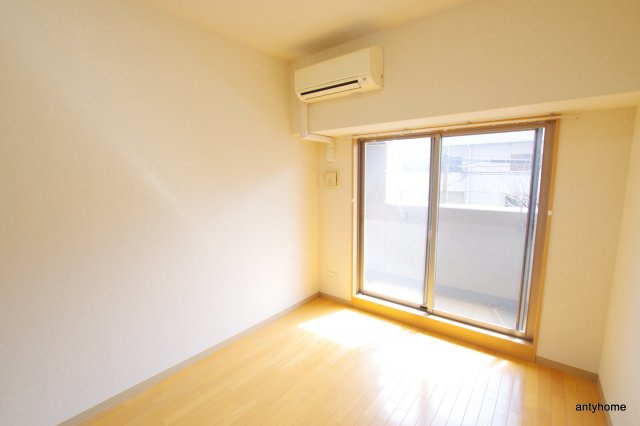 エステムコート梅田　天神橋リバーフロント　仲介手数料無料の洋室