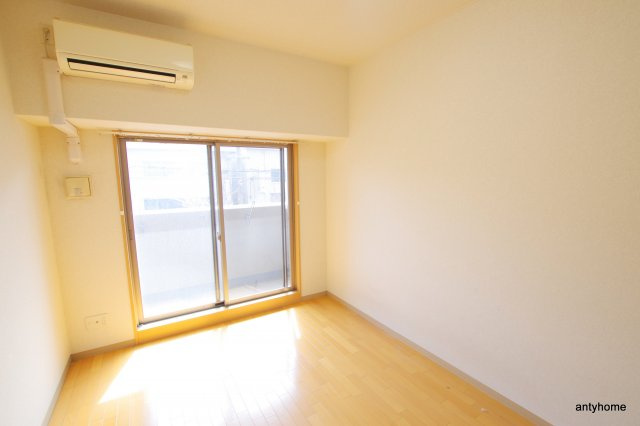 エステムコート梅田　天神橋リバーフロント　仲介手数料無料の寝室