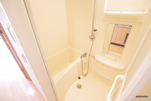 エステムコート梅田　天神橋リバーフロント　仲介手数料無料の浴室