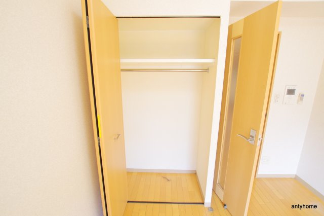 エステムコート梅田　天神橋リバーフロント　仲介手数料無料の収納