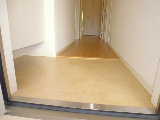 フォレストⅡの玄関