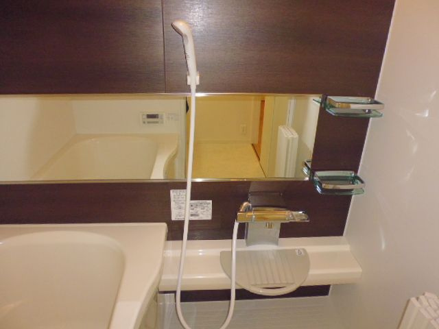 フォレストⅡの浴室|サーモスタット水栓