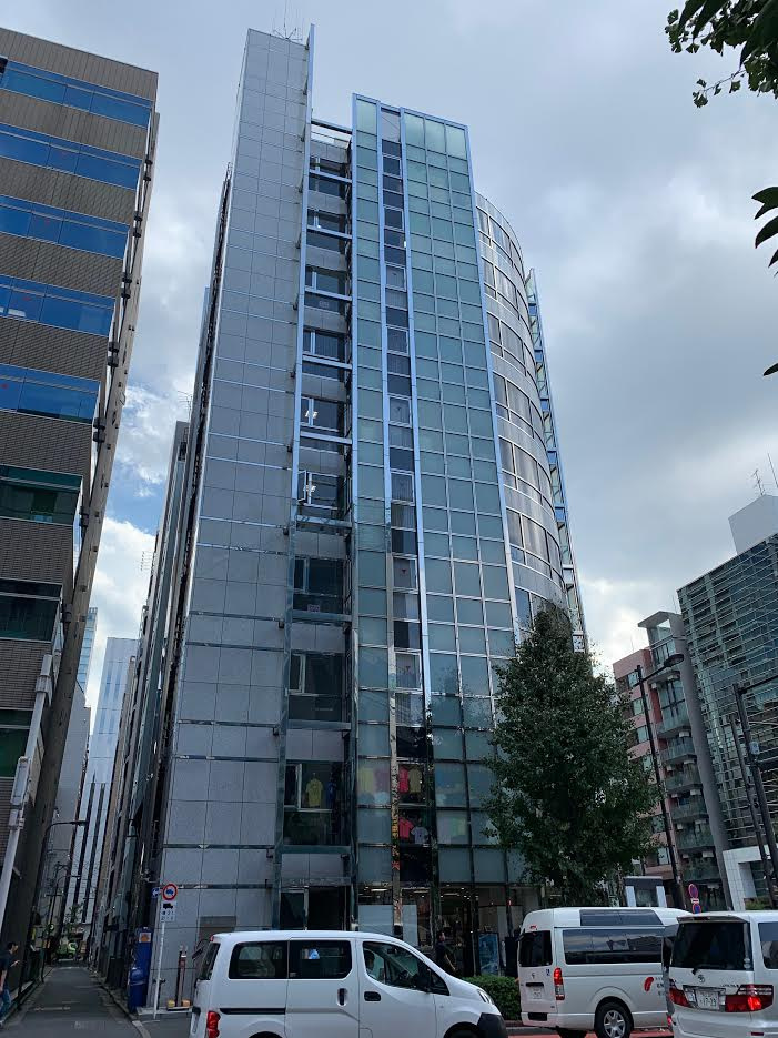 石川興産ビルの外観