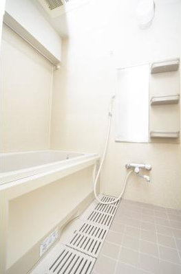 【浴室】 | Ｌａｐｙｕｔａ（ラピュータ） | Ｌａｐｙｕｔａ　水天宮前・人形町周辺の高級賃貸は人形町不動産本店へ！