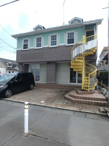 鶴ヶ島市新町１丁目のアパートの外観