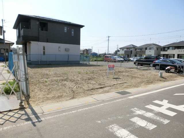 鴻巣市愛の町の売地の外観
