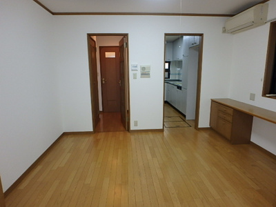 【居間・リビング】 | 甲子園二番町戸建