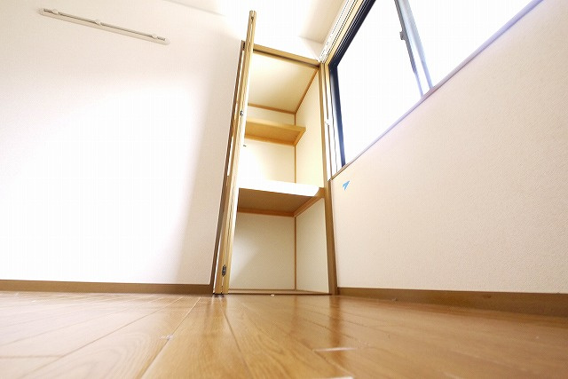 セジュール大安寺Ⅱの収納|便利な収納スペースです