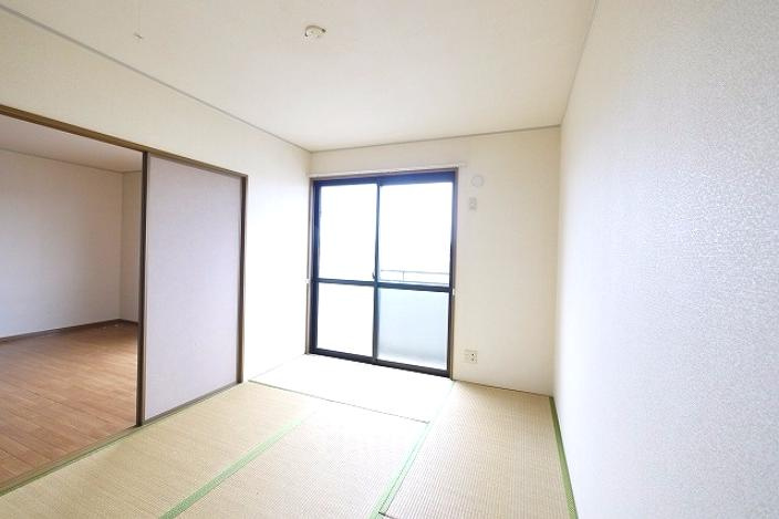 セジュール大安寺Ⅱの和室|来客時にも便利な和室付き