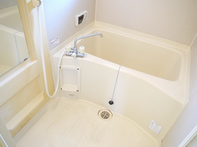 セジュール大安寺Ⅱの浴室|落ち着いた空間のお風呂です