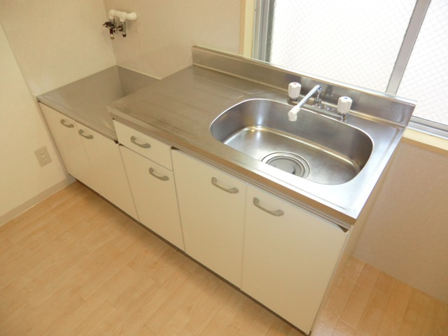 谷田十三マンションのキッチン