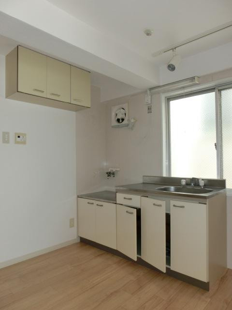 谷田十三マンションのキッチン