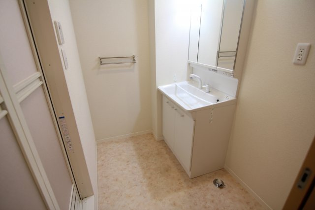 【独立洗面台】 | MAIDA VALE COURT(メイダベルコート)