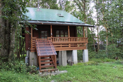 【周辺】 | 高島市マキノ町大沼516-7 売土地 | 周辺にはお洒落な建物がいっぱいです。