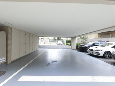 【駐車場】 | オーベル横浜新子安