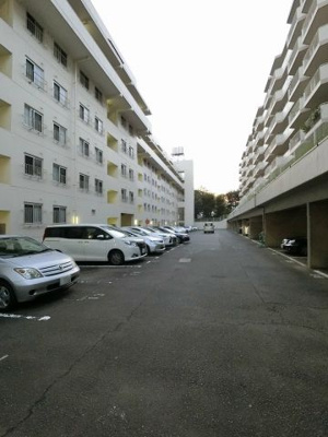 【駐車場】 | ドルフ青葉台2号棟