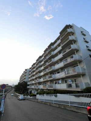 【外観】 | ドルフ青葉台2号棟 | 東急田園都市線「青葉台」駅徒歩5分と好立地！