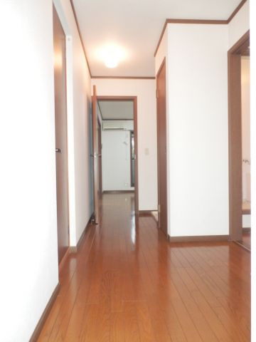 メゾン藤ヶ丘の玄関