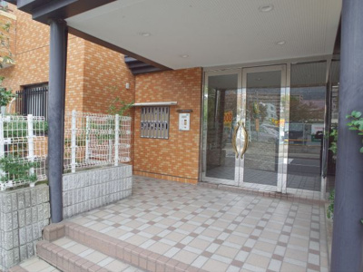 【エントランス】 | エレガンテ本山