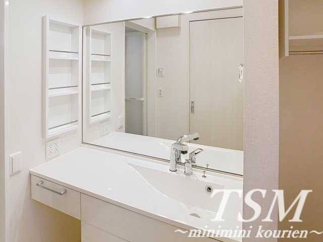 Ｂａｕｐｌａｃｅ　ＭＩＺＯの独立洗面台
