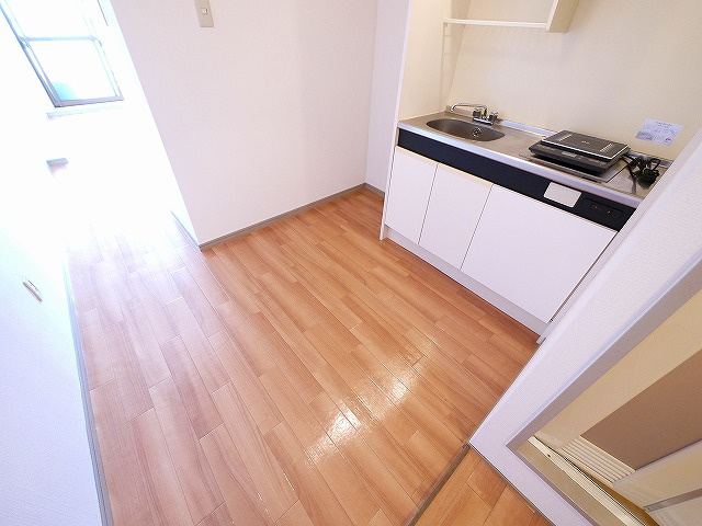 ブレスト北之庄Ⅴのキッチン|使いやすいキッチンです