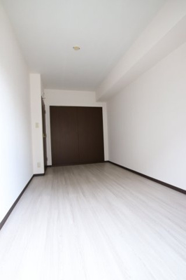 【寝室】 | オースター6番館