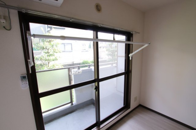 【設備】 | オースター6番館 | 室内物干し