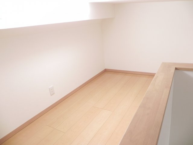 ラビングパレス西武柳沢のその他共用部分|ロフト
