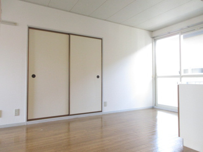 【居間・リビング】 | 長田マンション