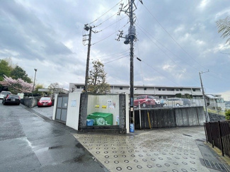 【その他共用部分】 | 敷地内ごみ置き場でごみ出しもらくらく～♪忙しい社会人さんや主婦さんにはうってつけ！