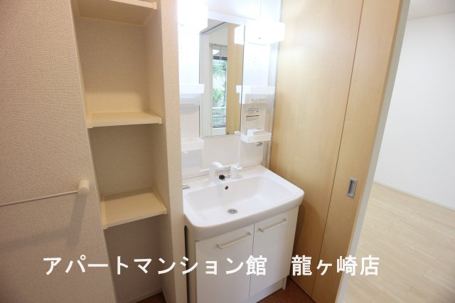 アルカンシエルの独立洗面台