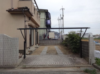 【駐車場】