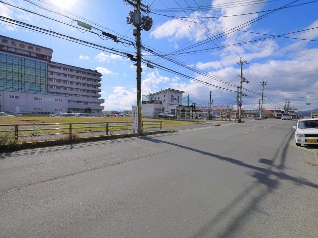 大安寺西3丁目店舗の周辺