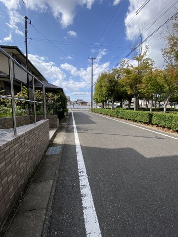 ガーデンホームズ高浜の周辺