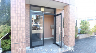 【エントランス】
