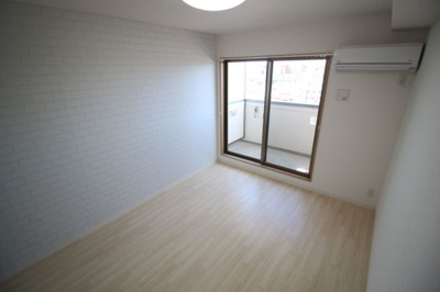 【洋室】 | ワコーレヴィータ鷹取駅前