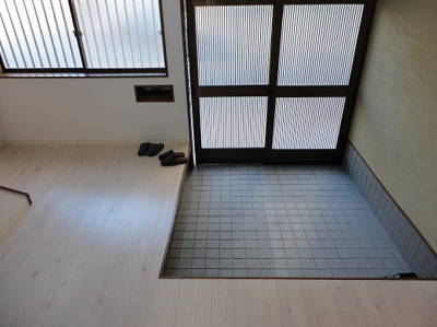 【玄関】 | 平野元町長屋 | 広々とした玄関です。