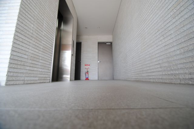 アドラシオンのエントランス