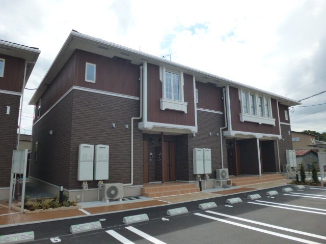 イーストメゾンⅡの外観