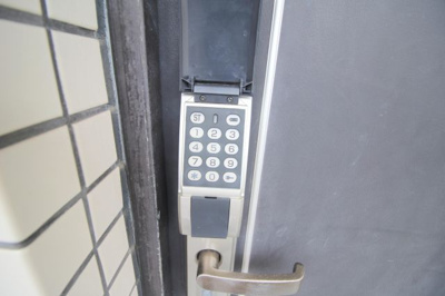 【セキュリティ】 | サンパレス２１豊中Ⅲ