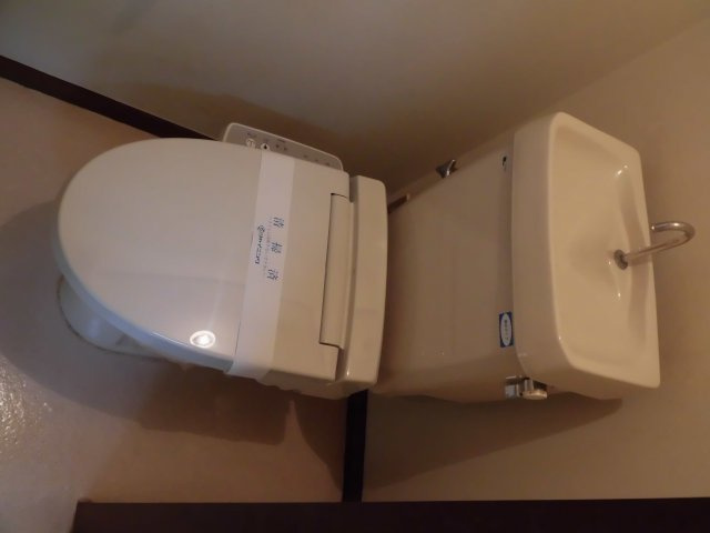 コーポフレンズのトイレ