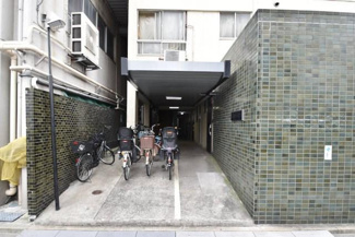 【エントランス】 | エントランス