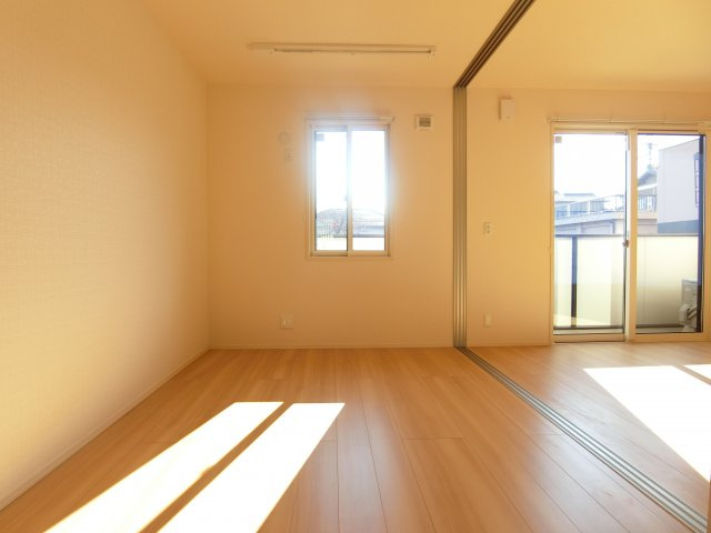 くみの木ヒルズⅠの洋室