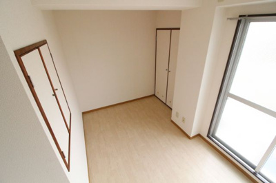 【洋室】 | ロイヤル板宿